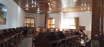 سالن مطالعه برادران